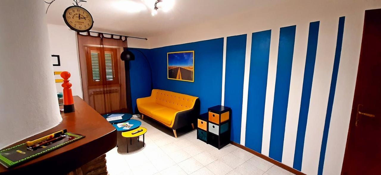 La Casa Colorata Apartment ชิตตา ดิ กัสเตลโล ภายนอก รูปภาพ